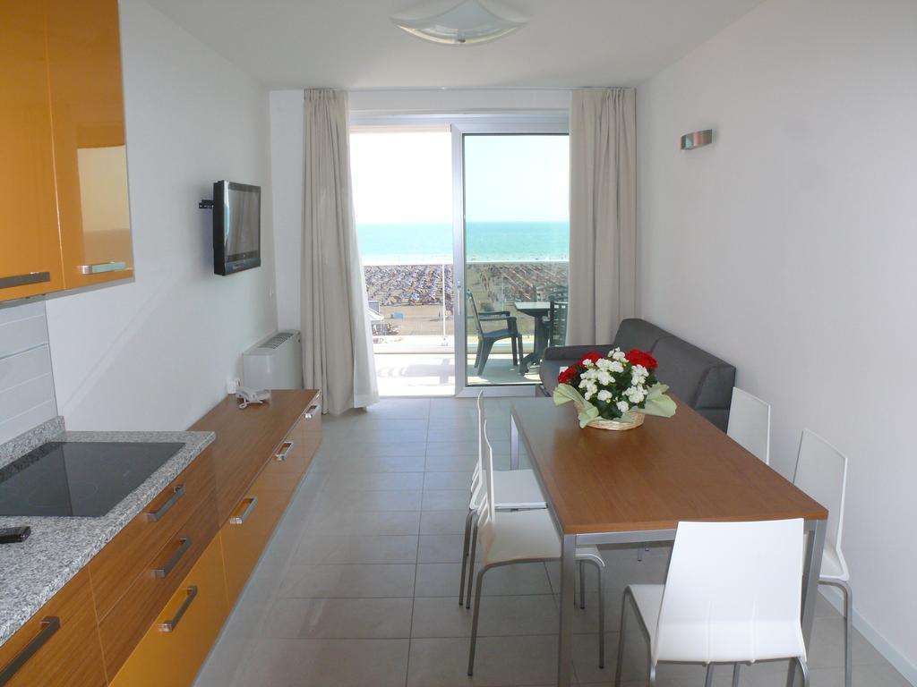 Residence Panorama Apart Hotel Bibione Kamer foto