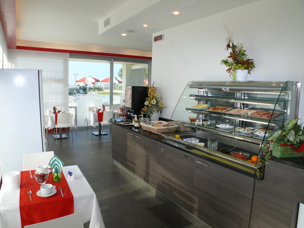 Residence Panorama Apart Hotel Bibione Buitenkant foto